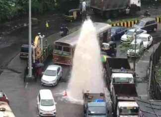 Water Fountain in the Middle of Mumbai Road Sparks Social Media Jokes and Memes news-04082024-024021