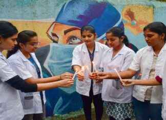 Mumbai Doctors Join Protests for Kolkata Sexual Assault, Murder Case news-13082024-112932