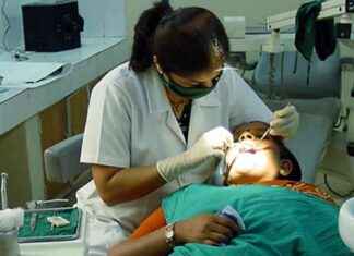 Overcoming Dental Anxiety: Strategies to Manage Fear and Feel Calm news-16082024-234142