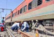 Sabarmati Express Derailment Near Kanpur: No Injuries Reported news-17082024-054243