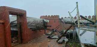 Political Rivalry Escalates at Collapsed Shivaji Statue Site in Malvan news-28082024-122258