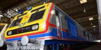 Western Railway to Convert 10 Mumbai Local Trains to 15 Coaches from October 1 news-10092024-095022