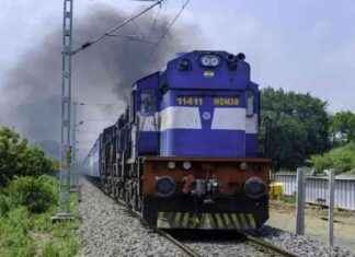 CR to Operate 14 Additional Ganeshotsav 2024 Special Trains from Mumbai news-12092024-213405