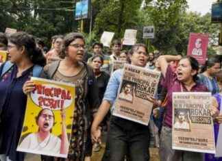 Protest Erupts Outside CBI Office During Arrested Cop’s Medical Exam news-15092024-114241