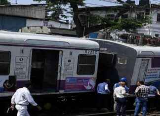 Mumbai Local Train Services Restored After Derailment of Two Coaches news-13102024-200913
