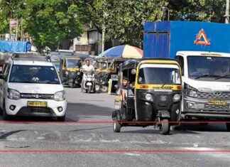 Unmarked Speed Breakers in Mumbai Pose Risk to Motorists: Mid-Day Road Safety Campaign news-25102024-115454