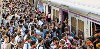 Boycott Maharashtra Elections 2024: Mumbai Commuters Demand Action on Rail Issues news-27102024-061620