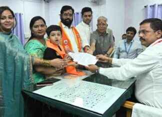 Eknath Shinde Files Nomination for Kopri-Pachpakhadi Seat in Maharashtra Assembly Elections 2024 news-28102024-122406