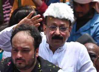 Zeeshan Siddique Threatened: Accused Arrested from Uttar Pradesh news-29102024-185729