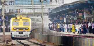 Special Suburban Trains for Voters in Maharashtra Assembly Election 2024 news-14112024-223806