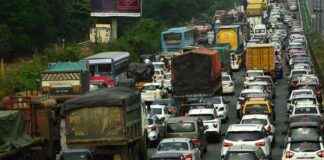 Maharashtra Requires High Security Plates for Older Vehicles: What You Need to Know maharashtra-requires-high-security-plates-for-older-vehicles-what-you-need-to-know