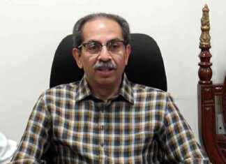 Protecting Hindus in Bangladesh: Uddhav Thackeray Urges PM Modi for Transparency in Parliament protecting-hindus-in-bangladesh-uddhav-thackeray-urges-pm-modi-for-transparency-in-parliament