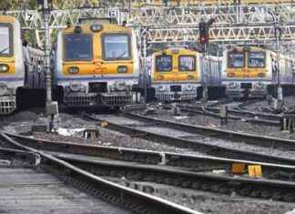Tata Power Outage Disrupts Central Railway Services in Mumbai tata-power-outage-disrupts-central-railway-services-in-mumbai