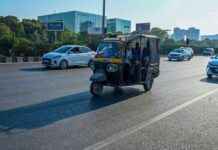 Tragic Mumbai Ferry Incident Leaves First Responders in Shock tragic-mumbai-ferry-ncident-leaves-first-responders-in-shock