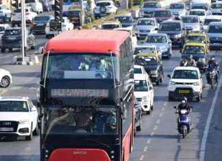 Striking BEST Bus Drivers: Over 200 Buses off the Roads striking-best-bus-drivers-over-200-buses-off-the-roads
