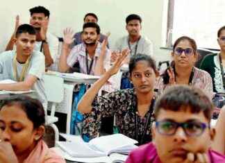 12 Deaf-Mute Students Overcome Odds in Maharashtra SSC Exams 12-deaf-mute-students-overcome-odds-in-maharashtra-ssc-exams