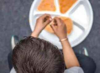 Children hospitalized after consuming castor seeds in Mumbai children-hospitalized-after-consuming-castor-seeds-in-mumbai