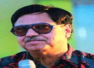 Cricket Analyst Dwarkanath Sanzgiri Mourned by Fans cricket-analyst-dwarkanath-sanzgiri-mourned-by-fans