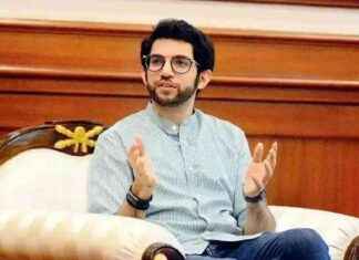 Aaditya Thackeray Calls for Dismissal of Fadnavis Govt aaditya-thackeray-calls-for-dismissal-of-fadnavis-govt