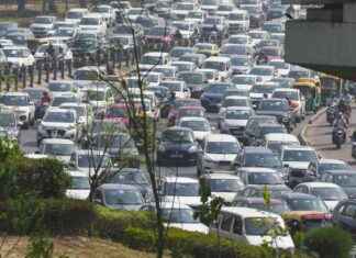 Mumbai Maharashtra Day Parade Traffic Advisory: Road Closures on May 1 mumbai-maharashtra-day-parade-traffic-advisory-road-closures-on-may-1