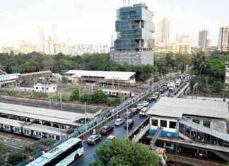 Mumbai’s Elphinstone Bridge Closure: Friday 9 pm Update mumbais-elphinstone-bridge-closure-friday-9-pm-update