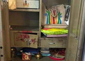 ED seizes ₹44 lakh hidden in secret wall cupboard ed-seizes-44-lakh-hidden-in-secret-wall-cupboard